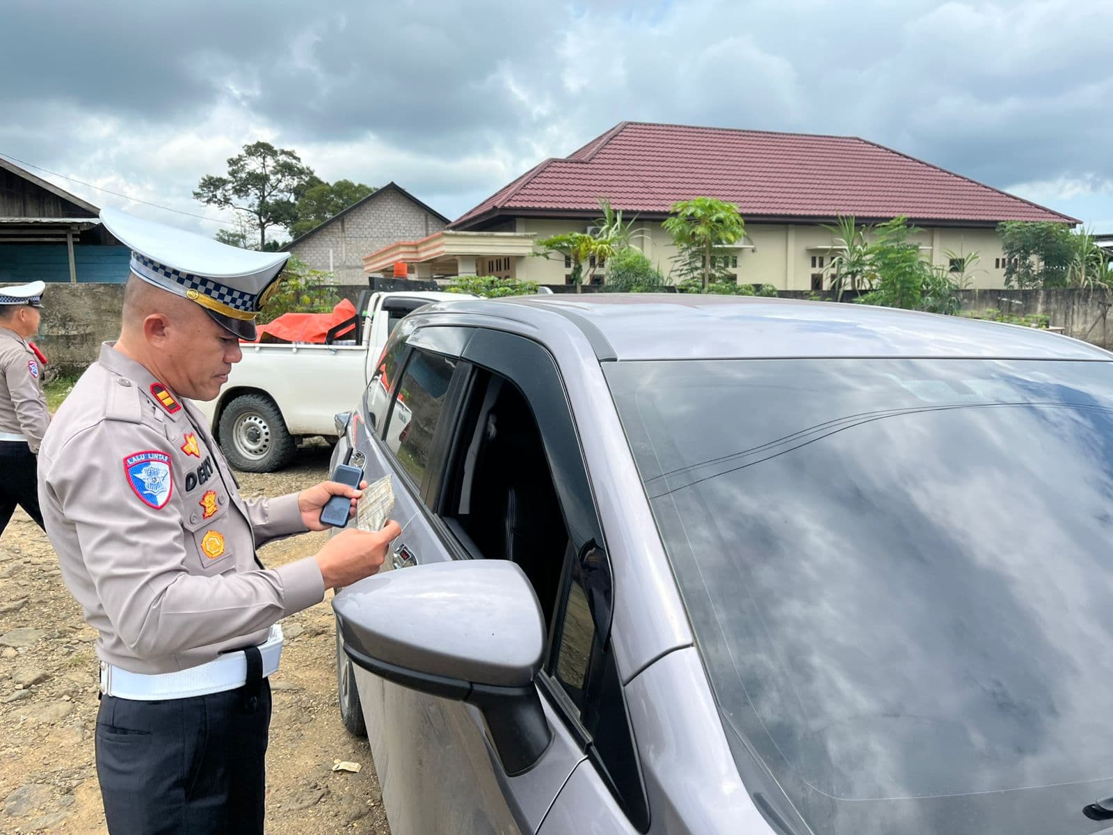 -27820251125182733014