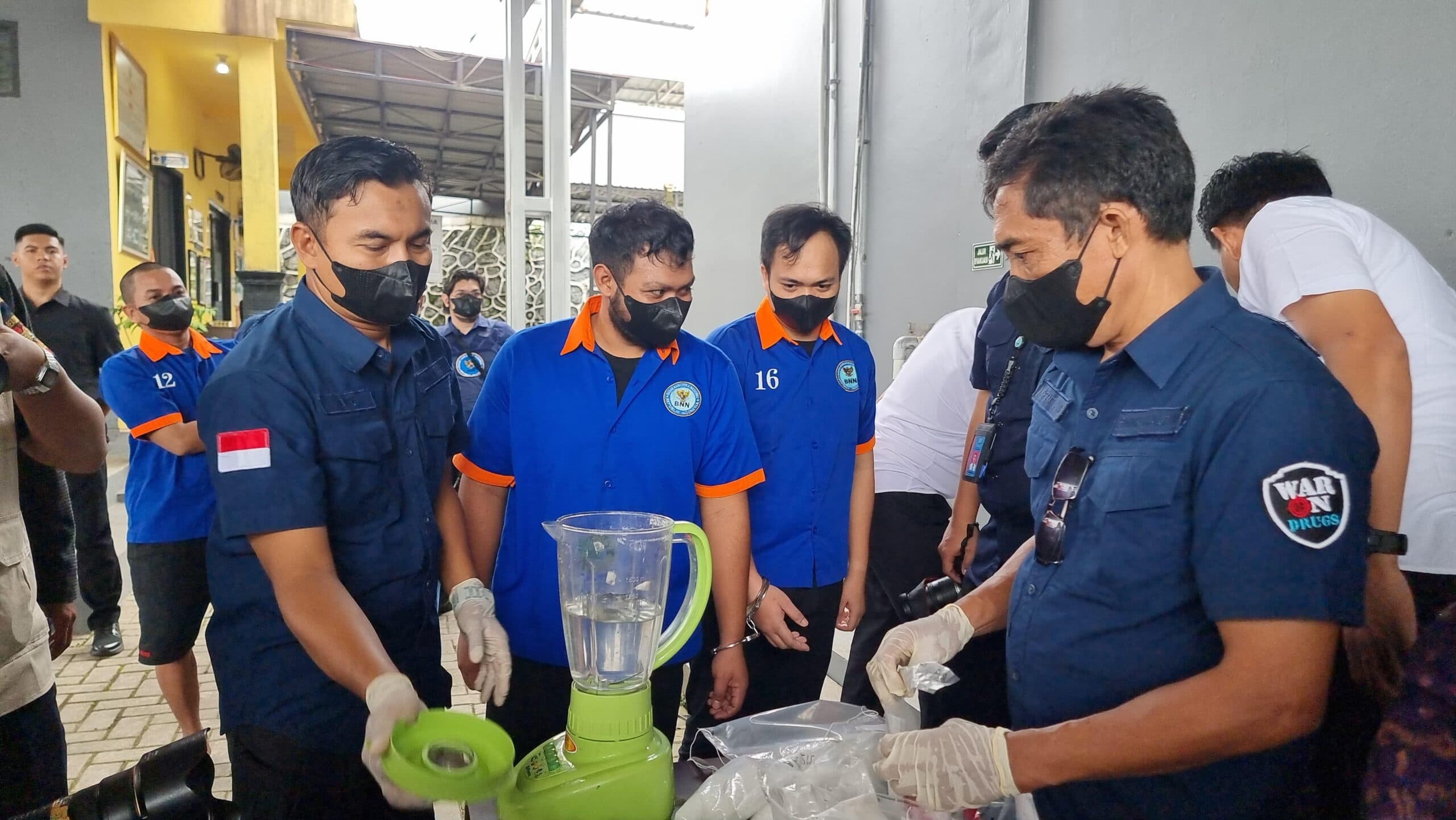 -80520251125184531936