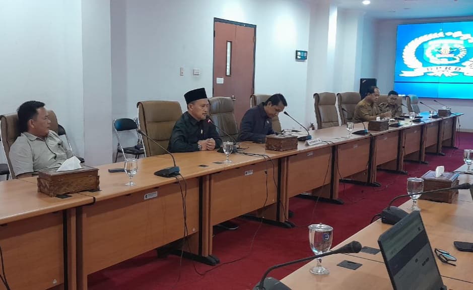 0-417620251125184321436