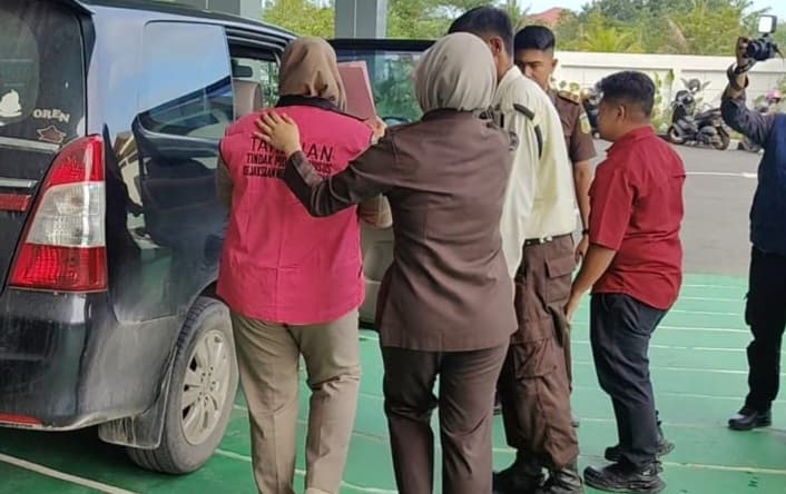 2-533020251125190718151