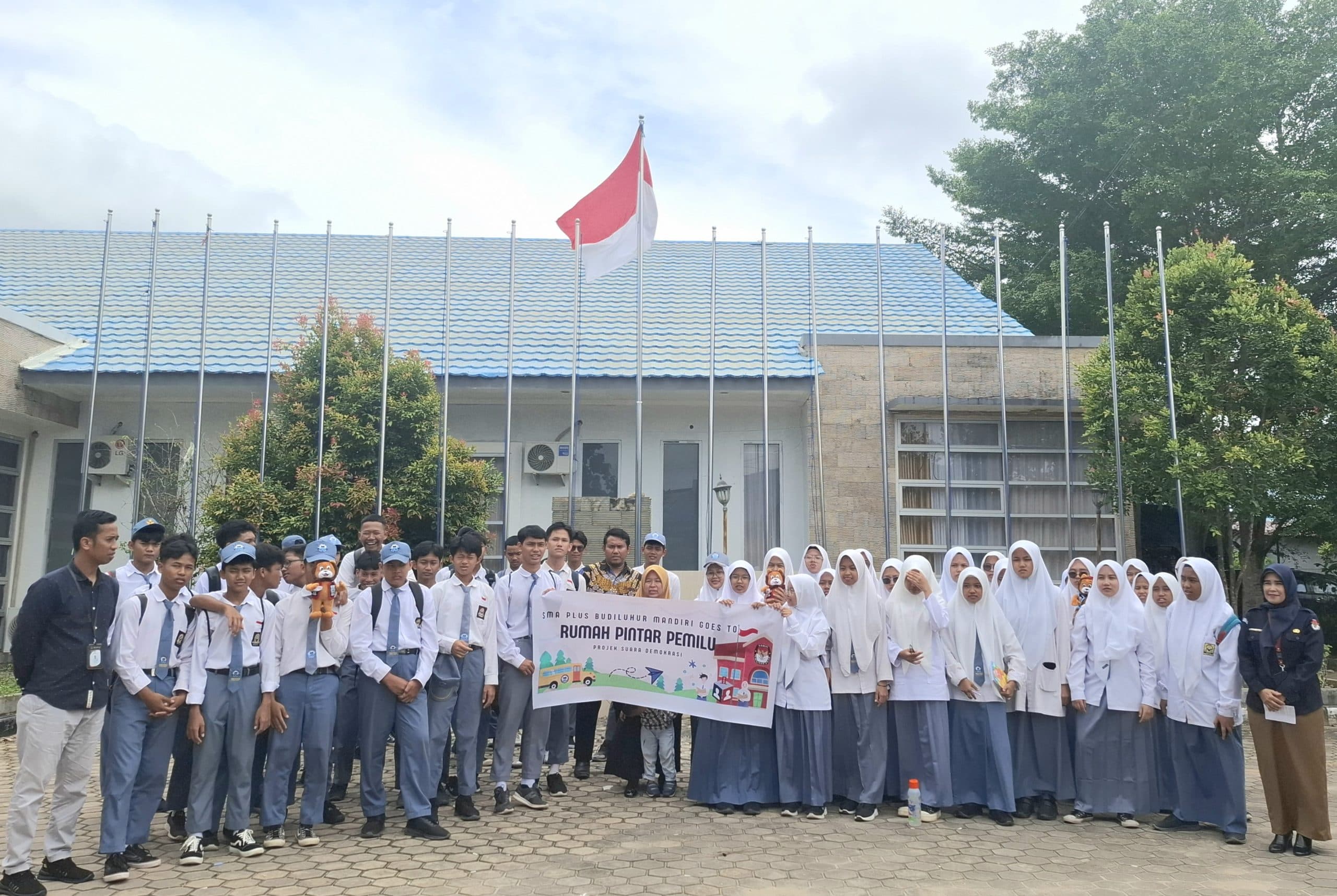 6-961820251125182127808