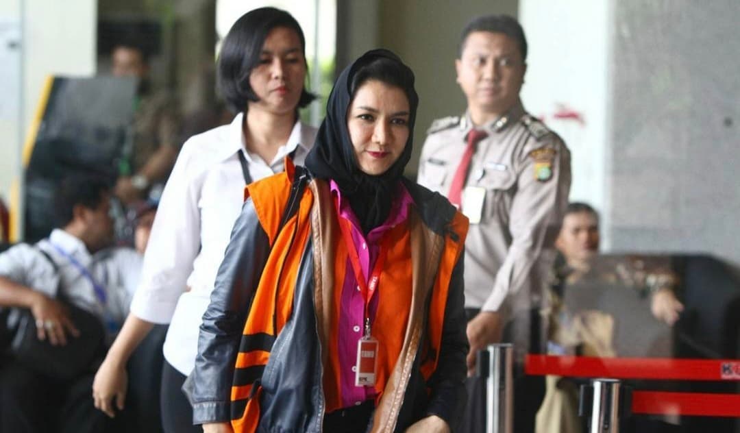 8-825220251125181111838