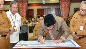 Wawali Kota Bontang, Agus Haris