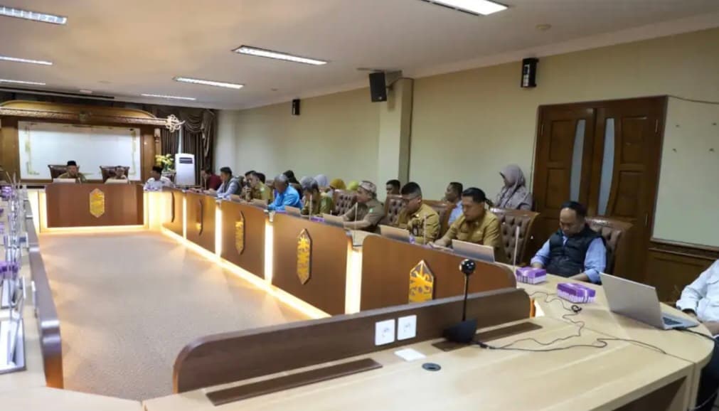 b-555520251125184459493