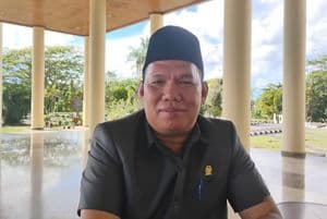 Wakil Ketua DPRD Kubar, Agustinus (dok: Jantro/katakaltim)