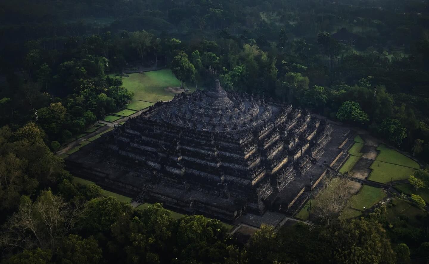 r-560720251125175912309