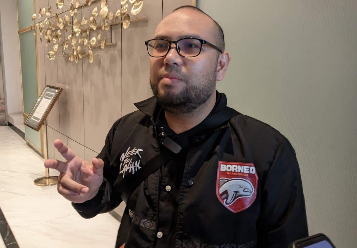 t-676120251125183923908